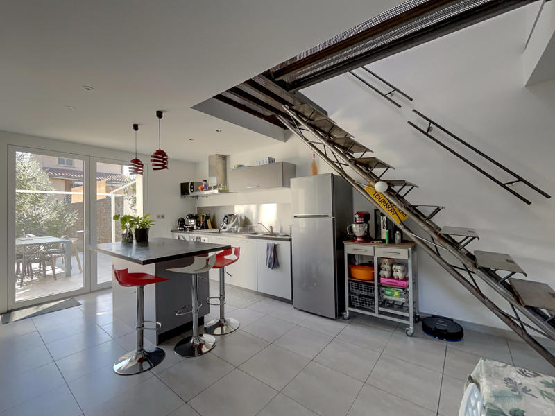 Maison - 105 m² - 5 pièces