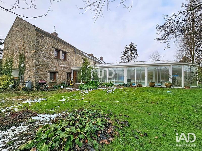 Maison - 200 m² - 6 pièces