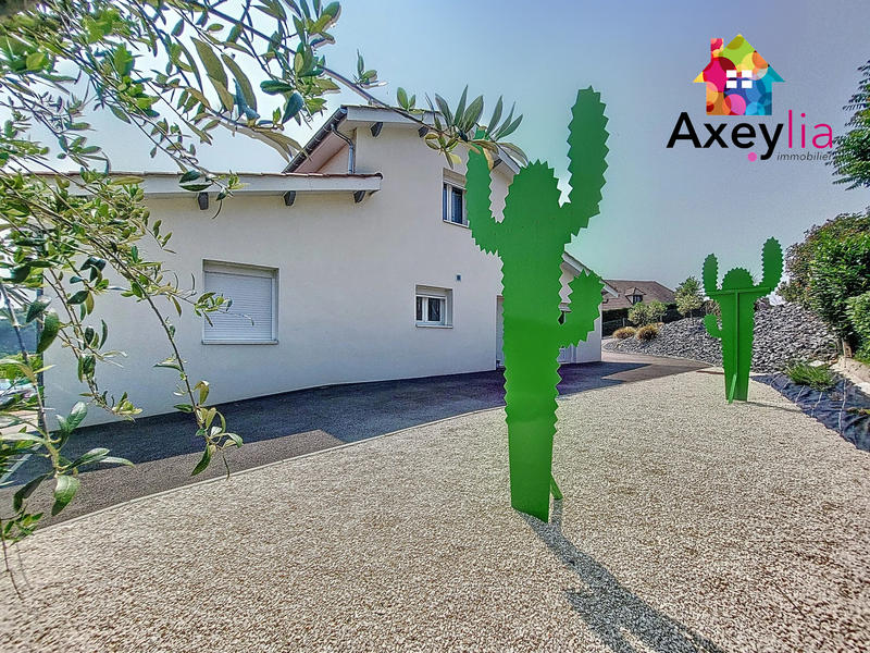 Maison - 174 m² - 5 pièces