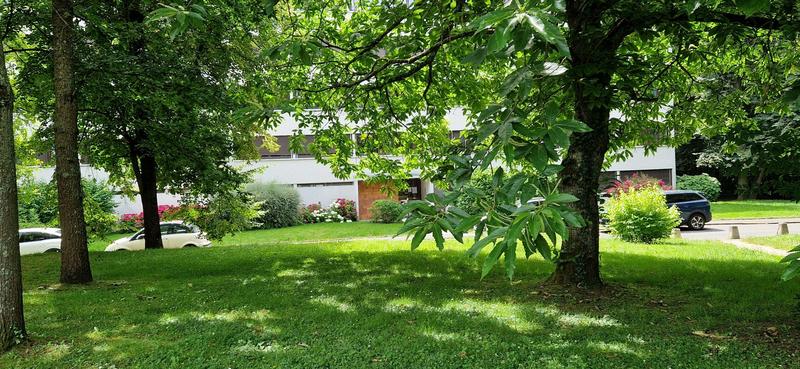 Appartement - 120 m² - 6 pièces