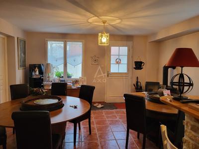 Maison - 134 m² - 7 pièces