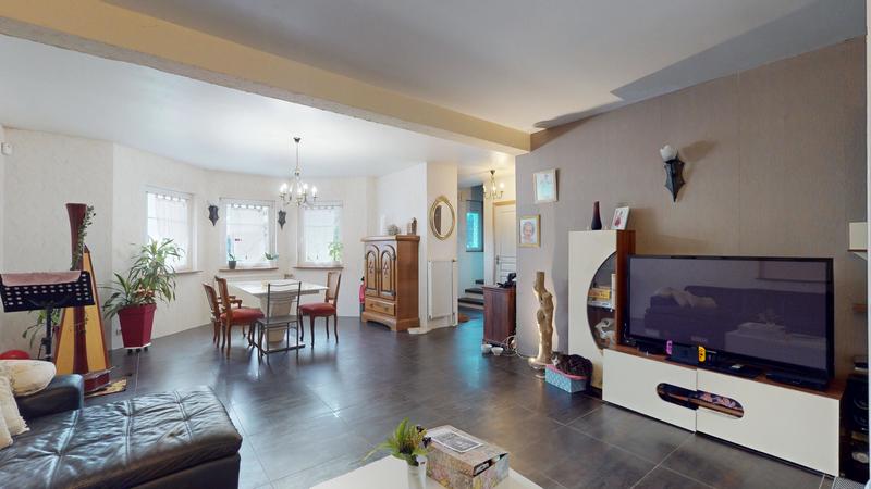 Maison chambre d'hôtes - 165 m² - 8 pièces