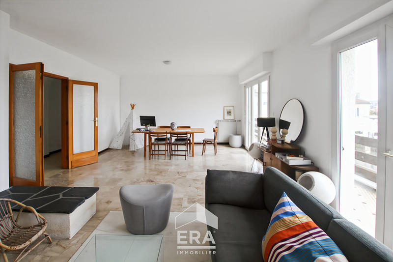 Appartement - 137 m² - 5 pièces