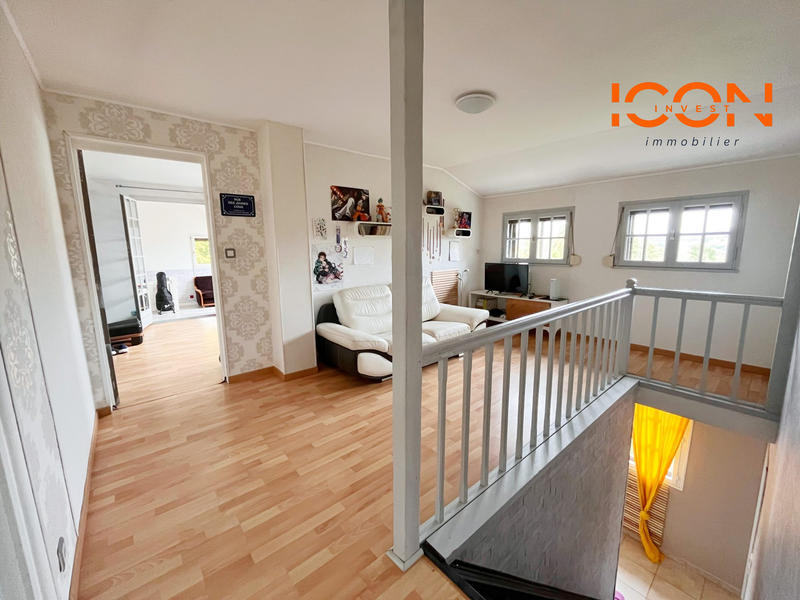 Maison - 165 m² - 7 pièces