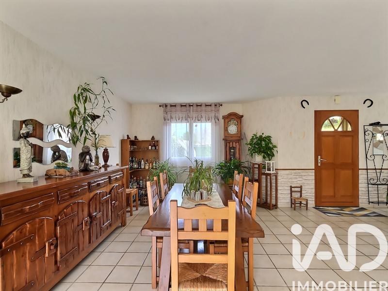 Maison - 143 m² - 6 pièces