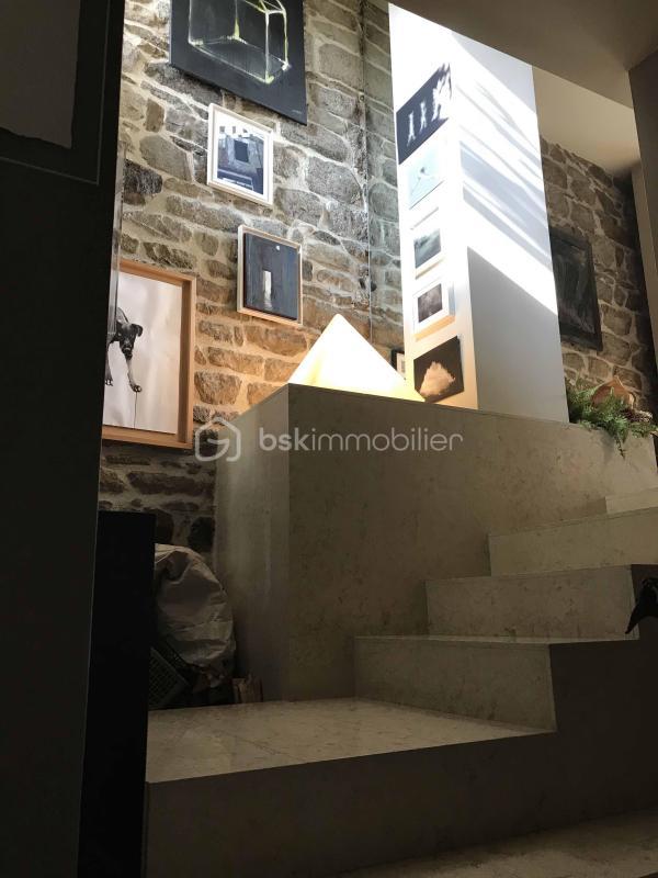 Immeuble - 318 m² - 12 pièces