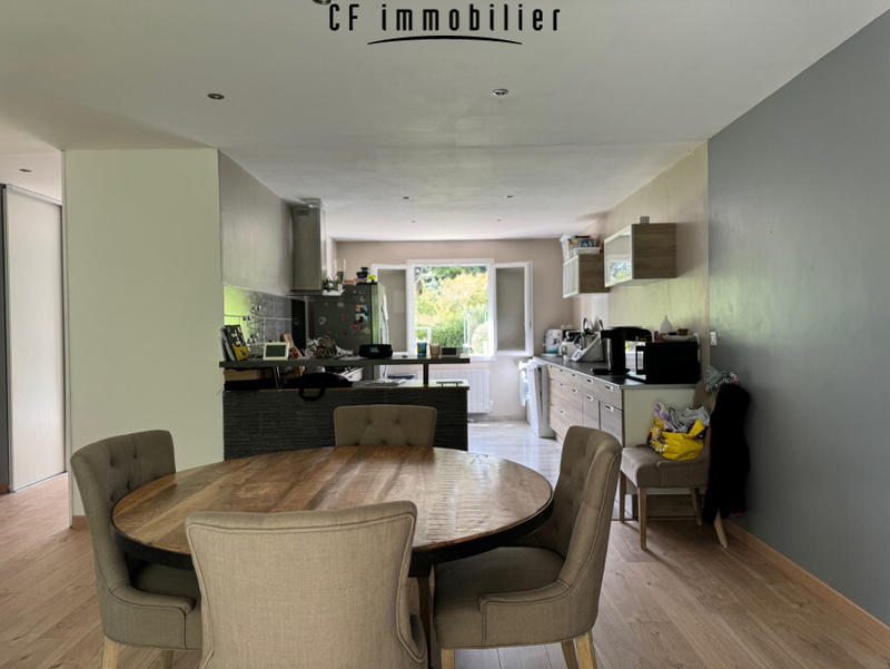 Maison - 104 m² - 5 pièces