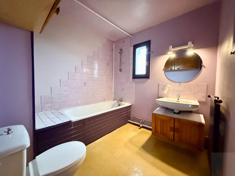 Maison - 85 m² - 5 pièces