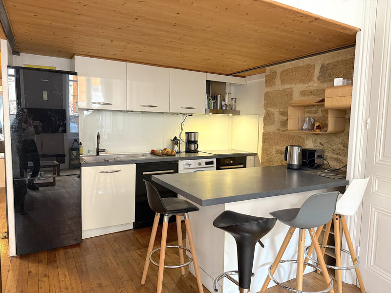 Appartement - 96 m² - 5 pièces