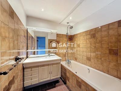 Appartement - 79 m² - 3 pièces