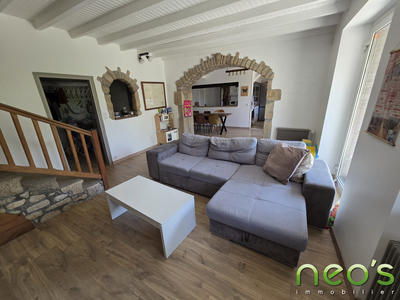 Maison - 180 m² - 7 pièces