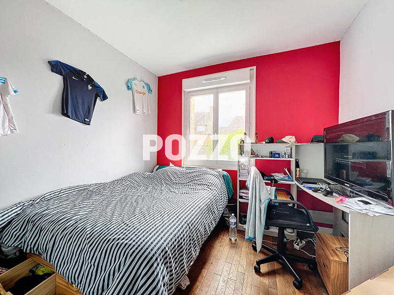 Appartement - 99 m² - 5 pièces