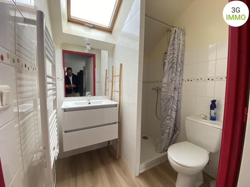 Maison - 180 m² - 7 pièces