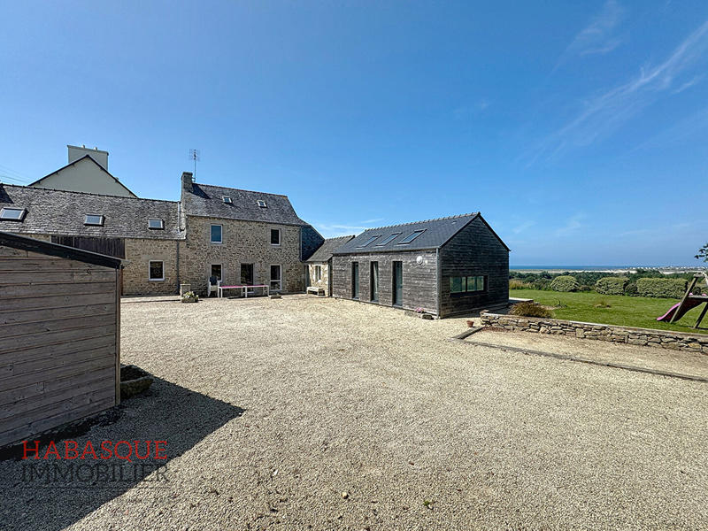 Maison - 131 m² - 7 pièces