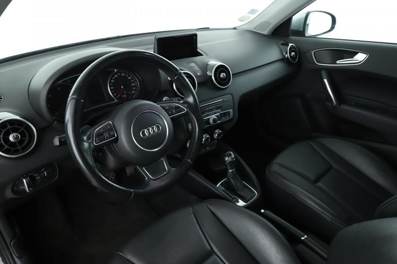 Audi A1 sportback 1.6 Tdi Ambition Luxe s tronic 116 ch