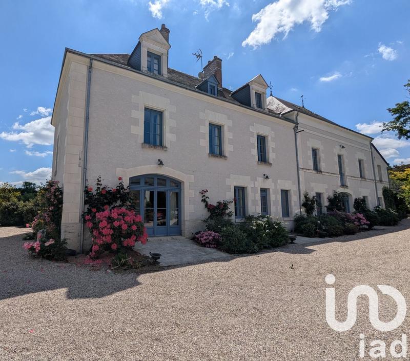 Maison - 469 m² - 11 pièces