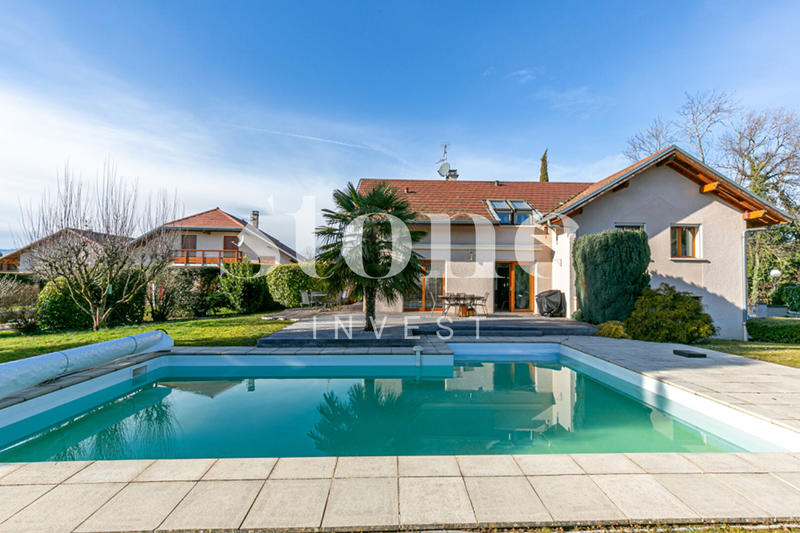 Maison - 147 m² - 7 pièces