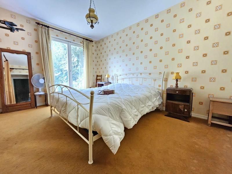 Maison - 149 m² - 8 pièces