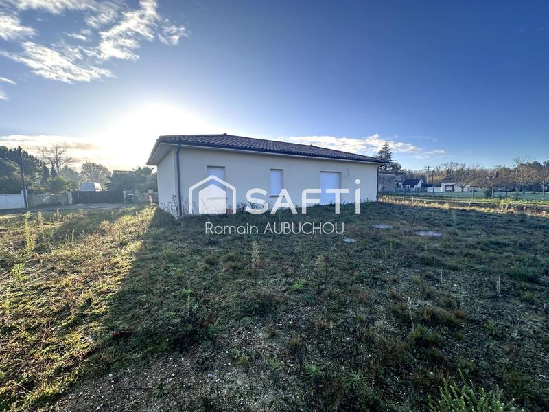 Maison - 90 m² - 5 pièces