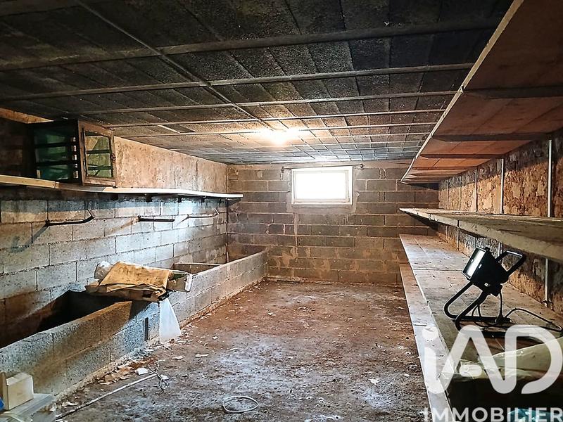 Maison - 207 m² - 11 pièces