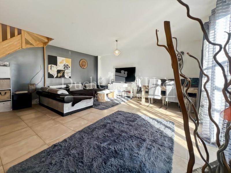 Maison - 107 m² - 5 pièces