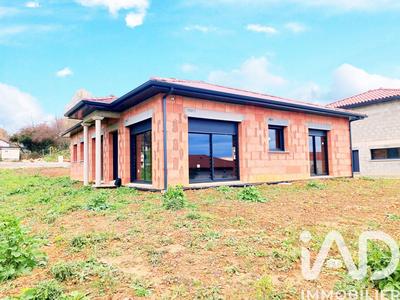 Maison - 113 m² - 4 pièces