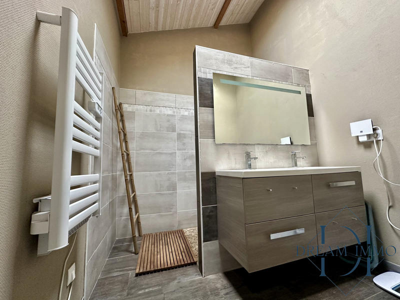 Villa - 400 m² - 12 pièces