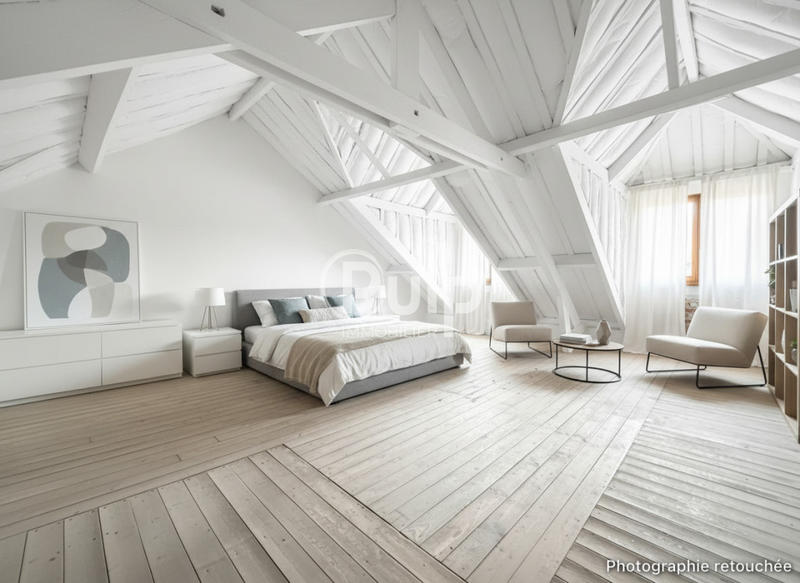 Maison - 160 m² - 8 pièces