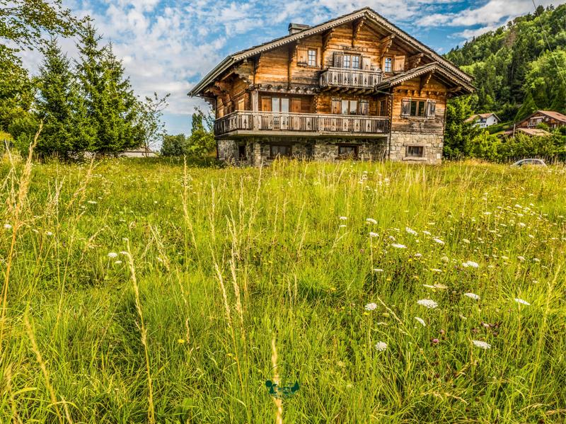 Maison - 220 m² - 6 pièces