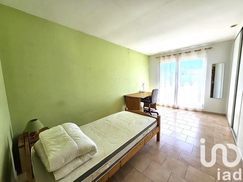 Maison - 235 m² - 9 pièces