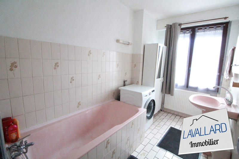 Maison - 162 m² - 9 pièces