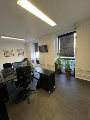 Bureau - 62 m² - 4 pièces