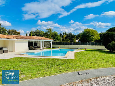 Maison - 166 m² - 7 pièces