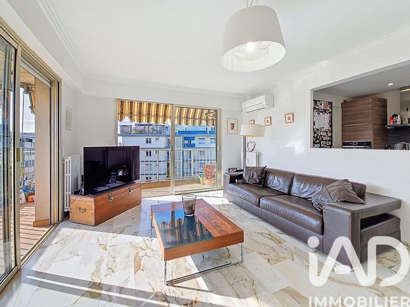 Appartement - 82 m² - 4 pièces