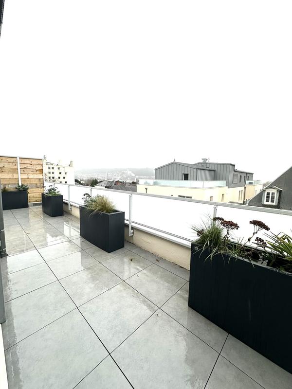 Appartement - 106 m² - 4 pièces