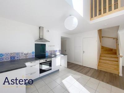 Maison - 88 m² - 4 pièces