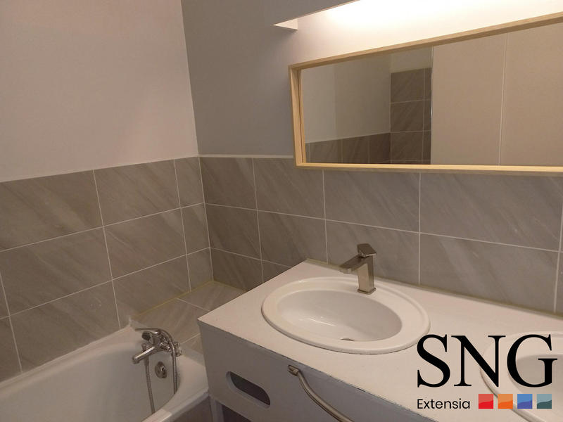 Appartement - 90 m² - 3 pièces