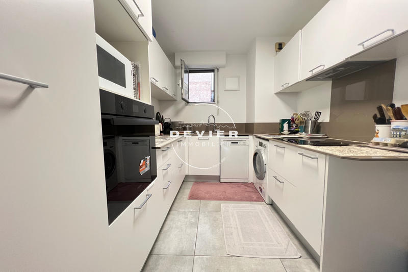 Appartement - 89 m² - 3 pièces