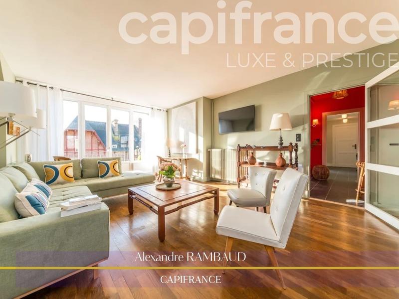 Demeure - 435 m² - 17 pièces