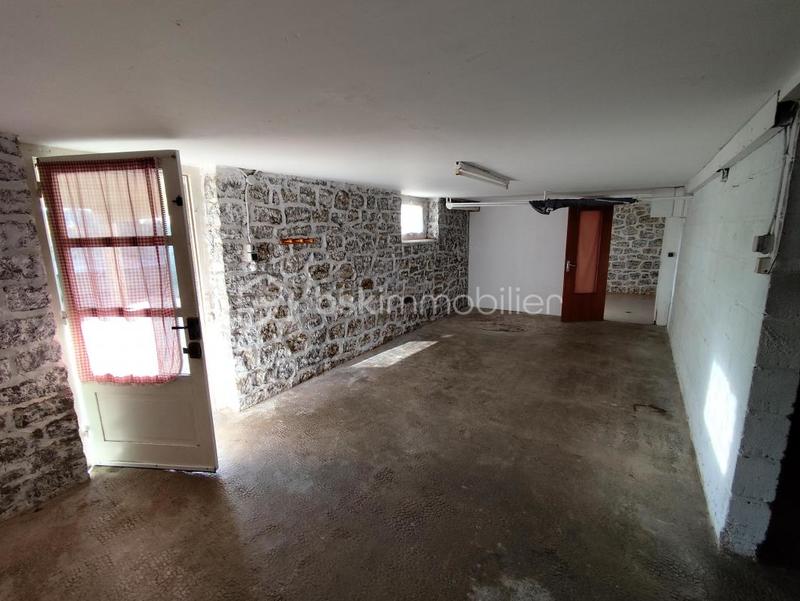 Pavillon - 81 m² - 4 pièces