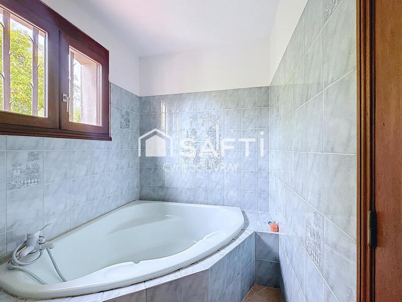 Maison - 145 m² - 6 pièces