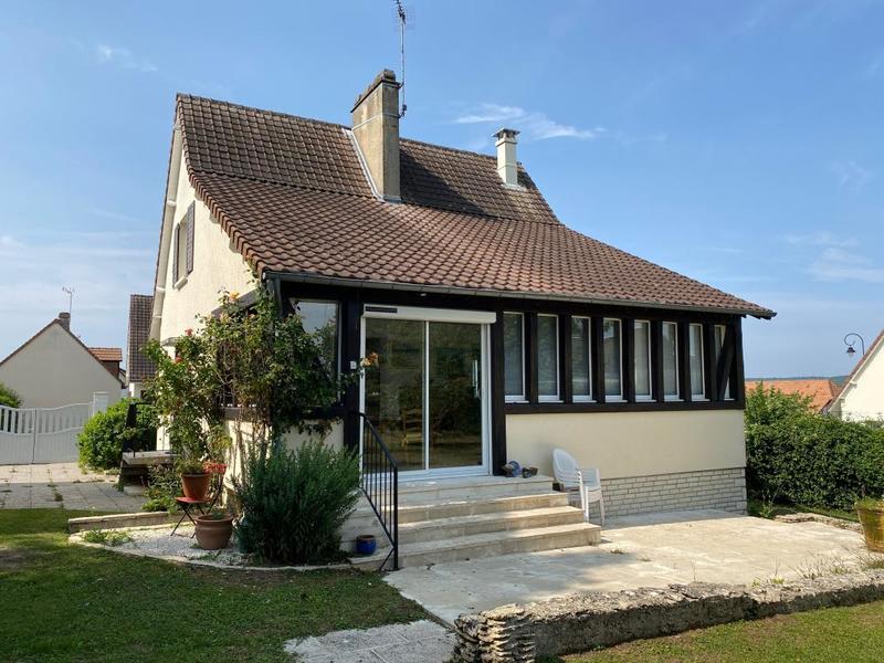 Maison traditionnelle - 106 m² - 4 pièces