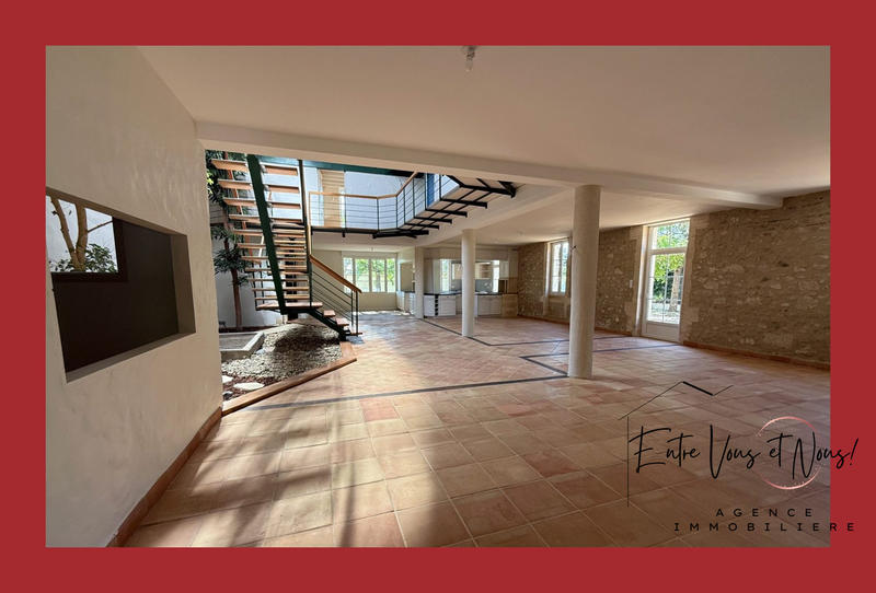Maison ancienne - 432 m² - 10 pièces