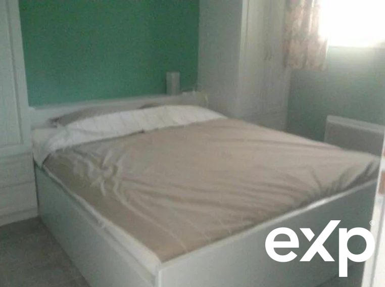 Maison - 185 m² - 11 pièces