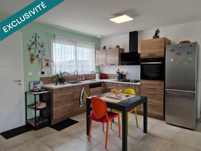 Maison - 93 m² - 5 pièces