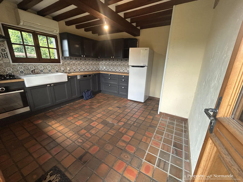 Maison - 92 m² - 5 pièces