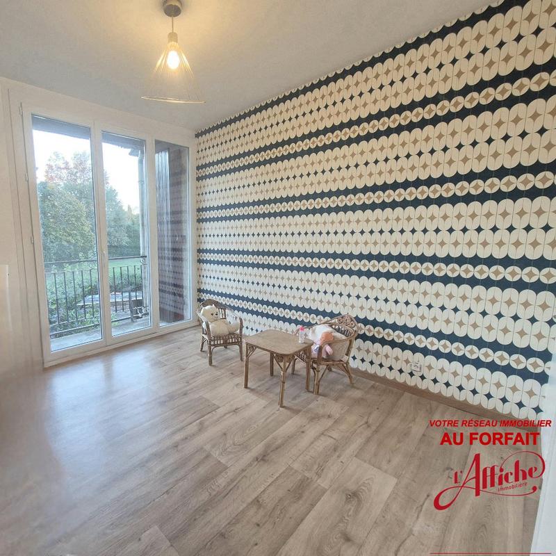 Maison - 93 m² - 5 pièces