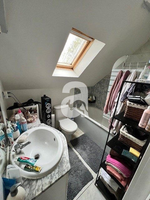 Maison - 66 m² - 5 pièces