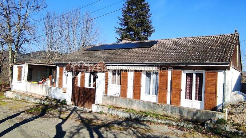 Maison - 113 m² - 5 pièces