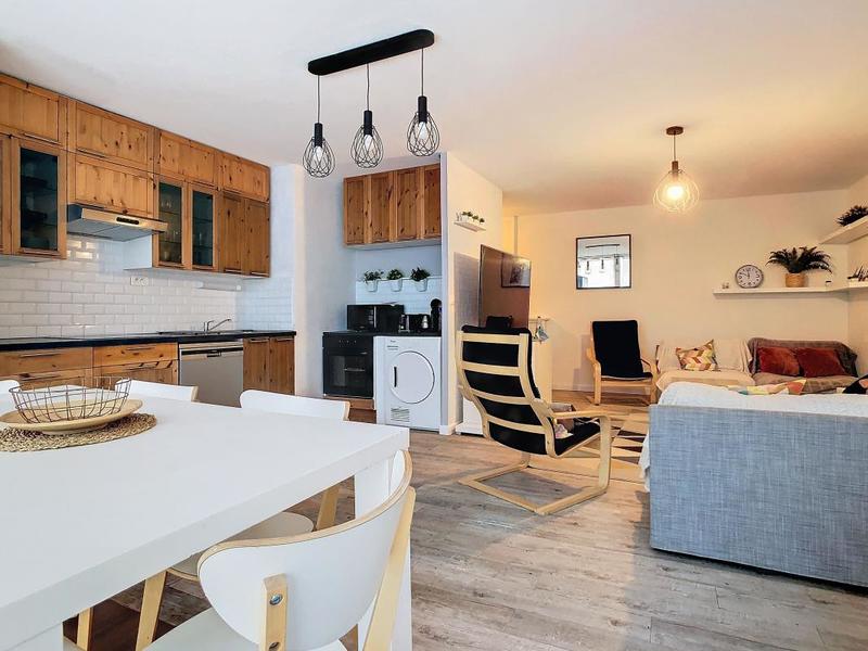 Appartement - 92 m² - 5 pièces